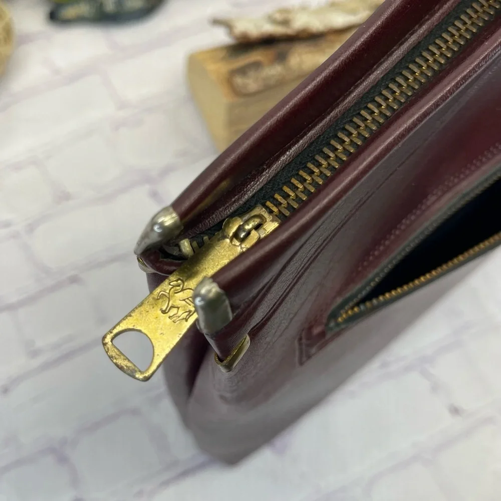 {american portfolio co} Vintage Burgundy Red Leather Attache Briefcase